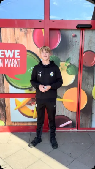Instagram post from jfvaobhh. This post is in position 1.